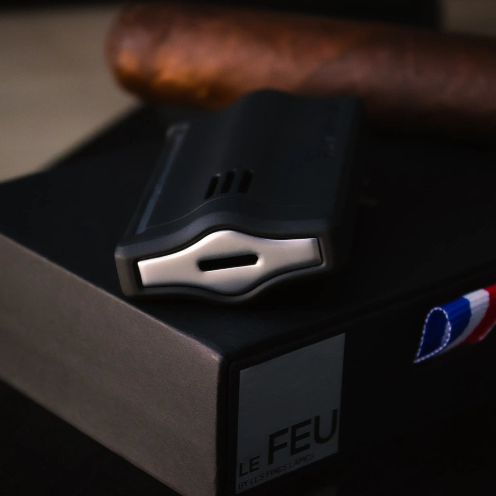 LES FINES LAMES - LE FEU - RS Armor Black