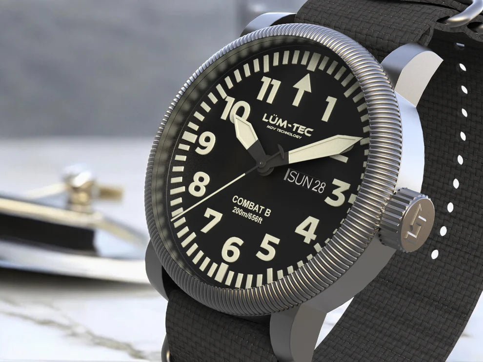 LUM-TEC B66 Day Date