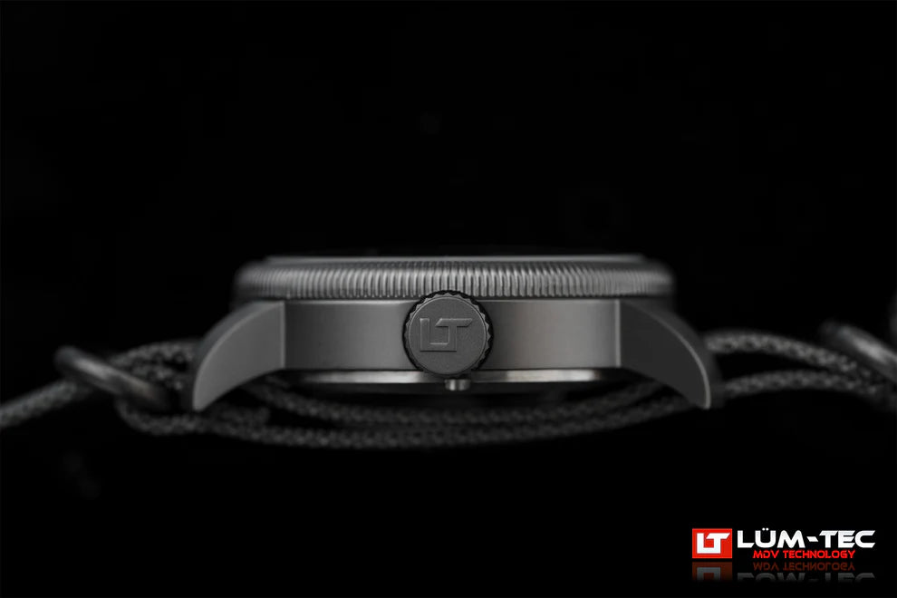 LUM-TEC B66 Day Date