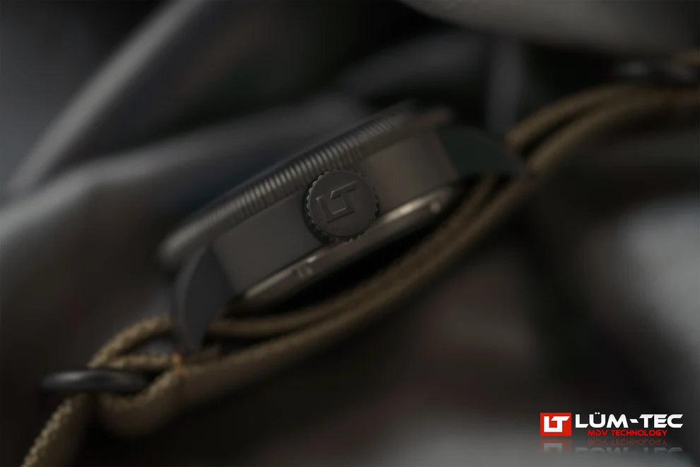 LUM-TEC 39mm Combat B74 GMT