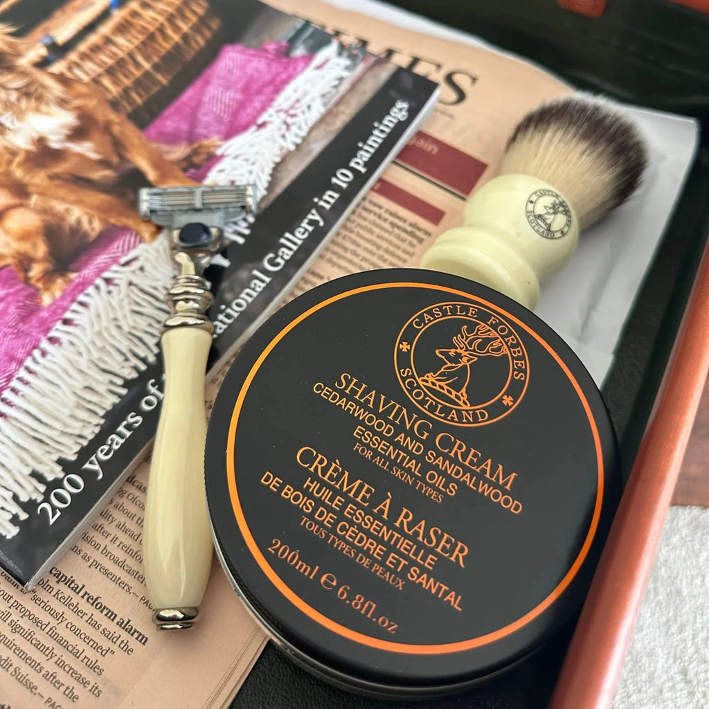 CASTLE FORBES - Luxury Shave Cream, Cedarwood & Sandalwood Essential Oil, 6.8 fl.oz / 200ml