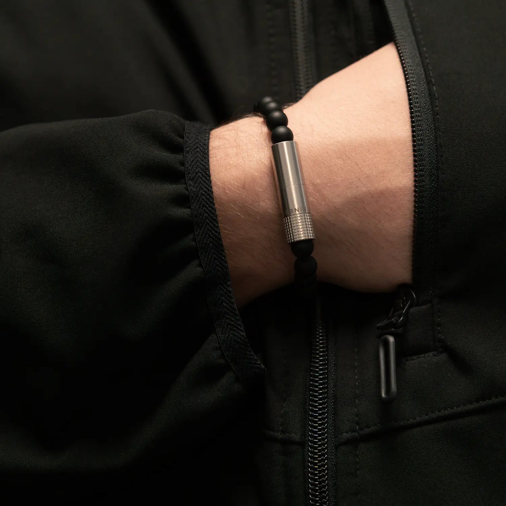 LES FINES LAMES - PUNCH BRACELET - Onyx Matte Elastic