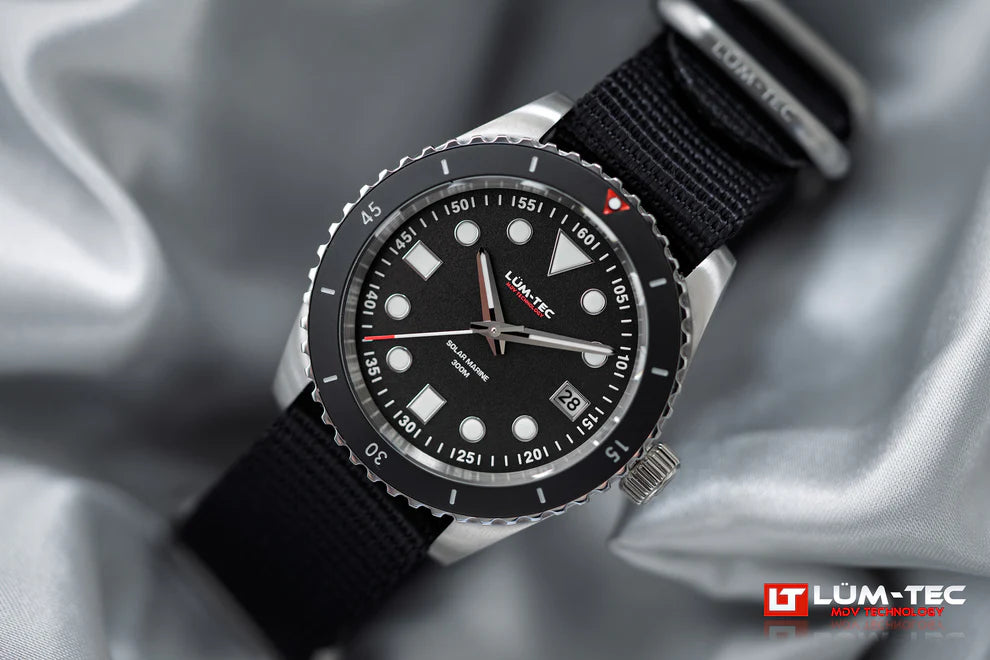 LUM-TEC Solar Marine 5