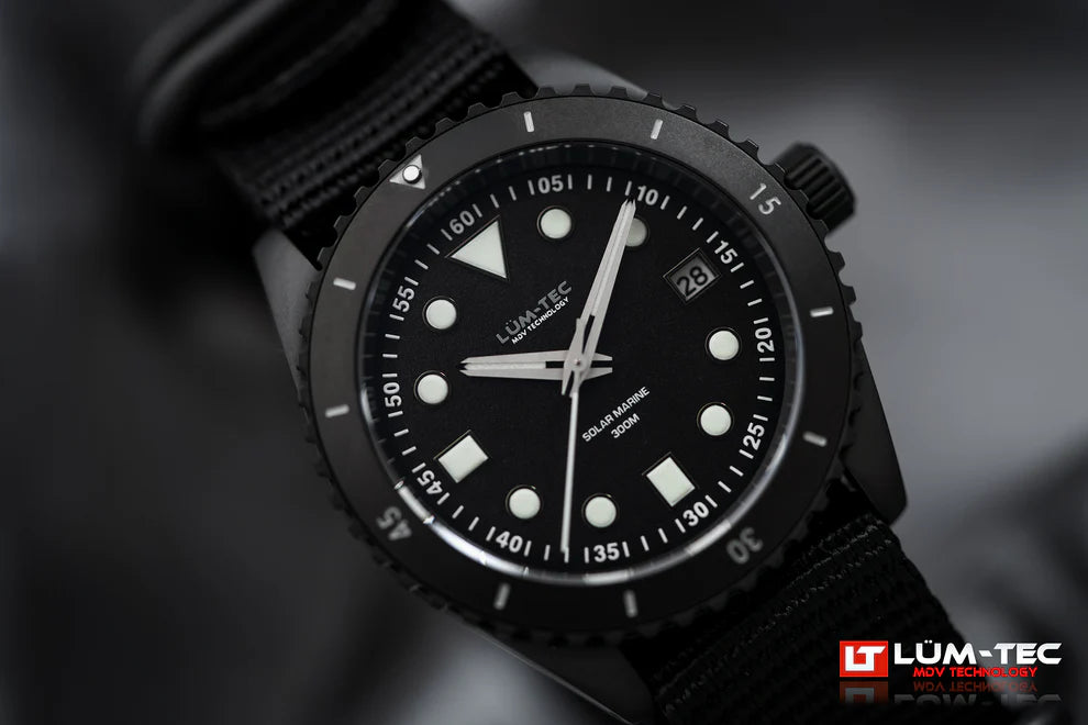 LUM-TEC Solar Marine 6