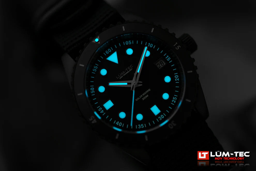 LUM-TEC Solar Marine 6