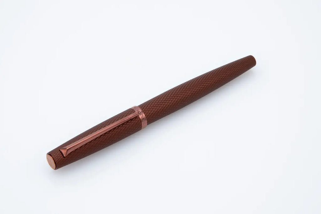 DIPLOMAT - Viper Guilloche Brown Roller Ball Pen D41303030