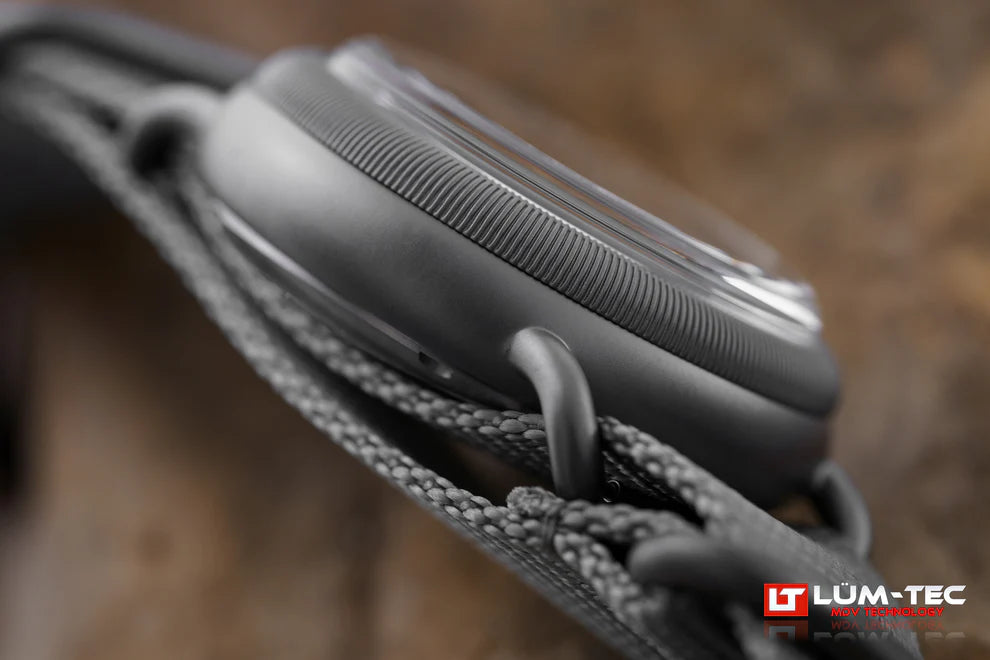 LUM-TEC Combat Field X5 Titanium 24H AUTOMATIC WATCH