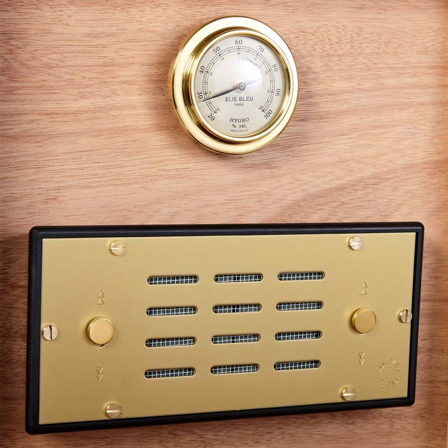 Elie Bleu Royal Ebony Wood Humidor for 75 cigars NO15EBR075S